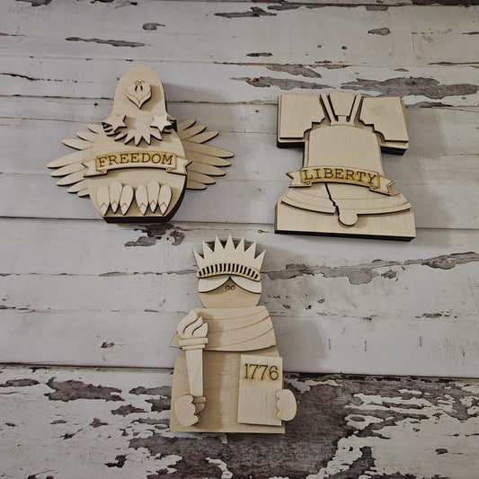 4th of July Gnome DIY Kit, Patriotic Shelf Sitter Decor