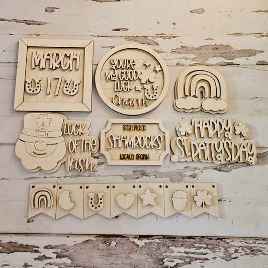 St Patrick's Day Tiered Tray Decor DIY Wood Craft Kit