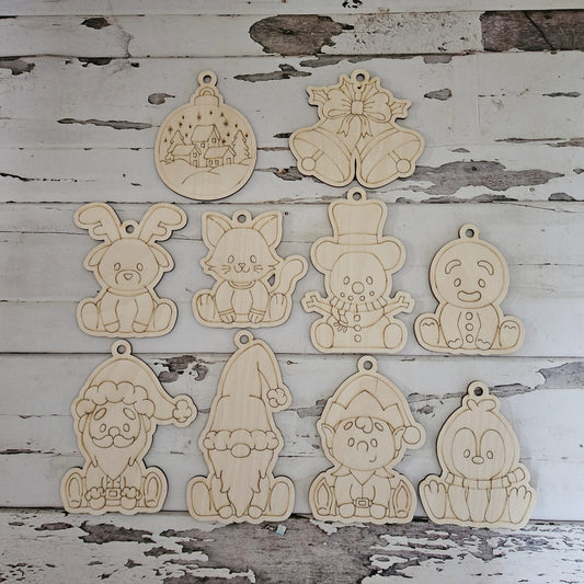 DIY Christmas Ornament Coloring Kit, 10 Wooden Ornaments