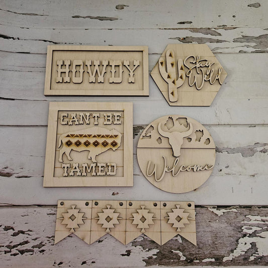 DIY western tiered tray decor - DIY Aztec home decor - DIY tiered tray - diy western home decor - Make your own tiered tray - Diy decor