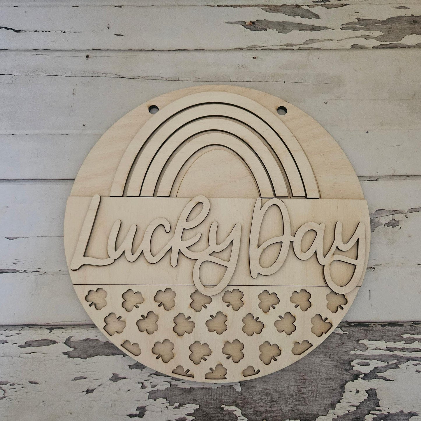 DIY St Patrick's day door hanger - DIY St Patrick's day door sign - DIY St Patrick's day home decor - Front door sign - St Patrick's day