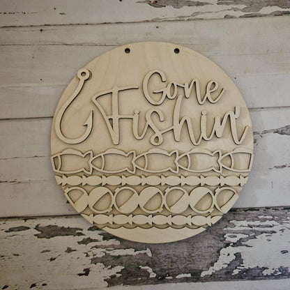 DIY Fishing door sign - DIY fishing door hanger - DIY door round - diy fishing wood blanks - Fishing door sign - Make your own door sign - LaserOnTheHill