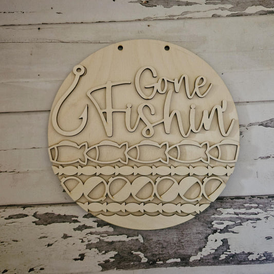 DIY Fishing door sign - DIY fishing door hanger - DIY door round - diy fishing wood blanks - Fishing door sign - Make your own door sign - LaserOnTheHill