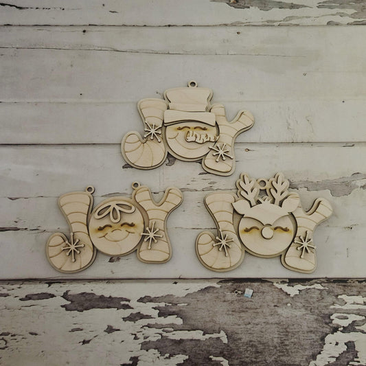 DIY Christmas Ornament Coloring Kit: Unpainted Wooden Ornaments
