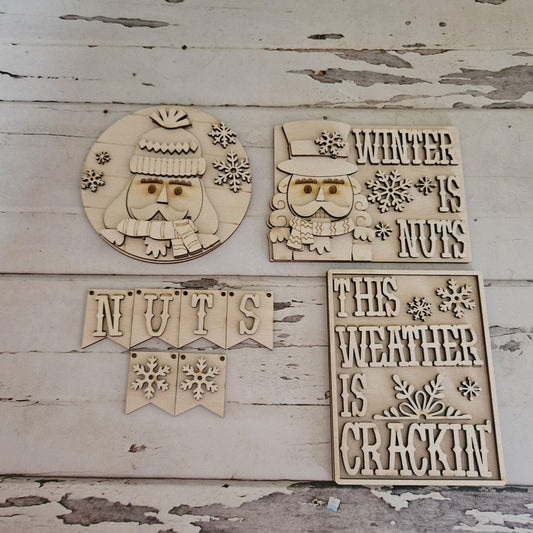 DIY nutcracker tiered tray signs: Winter diy home decor