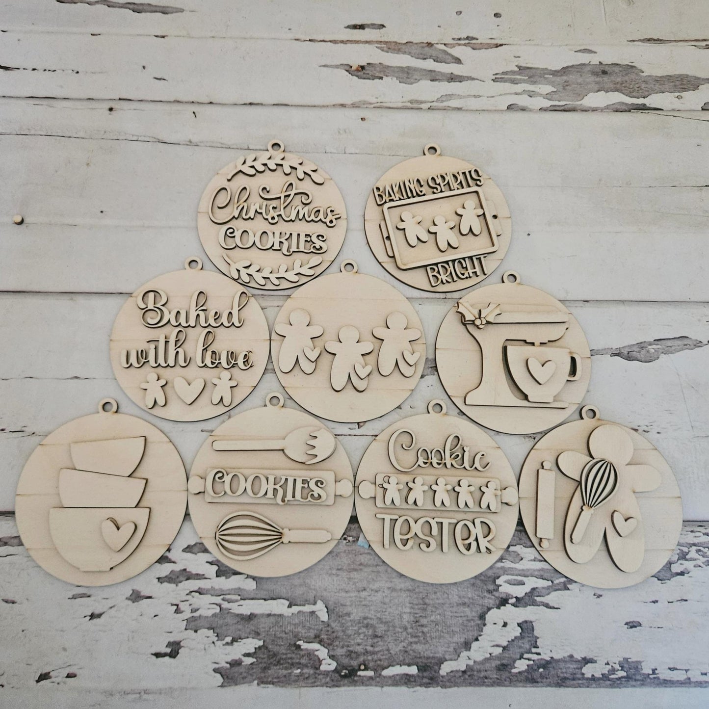 DIY Christmas ornaments: Make your own ornaments craft