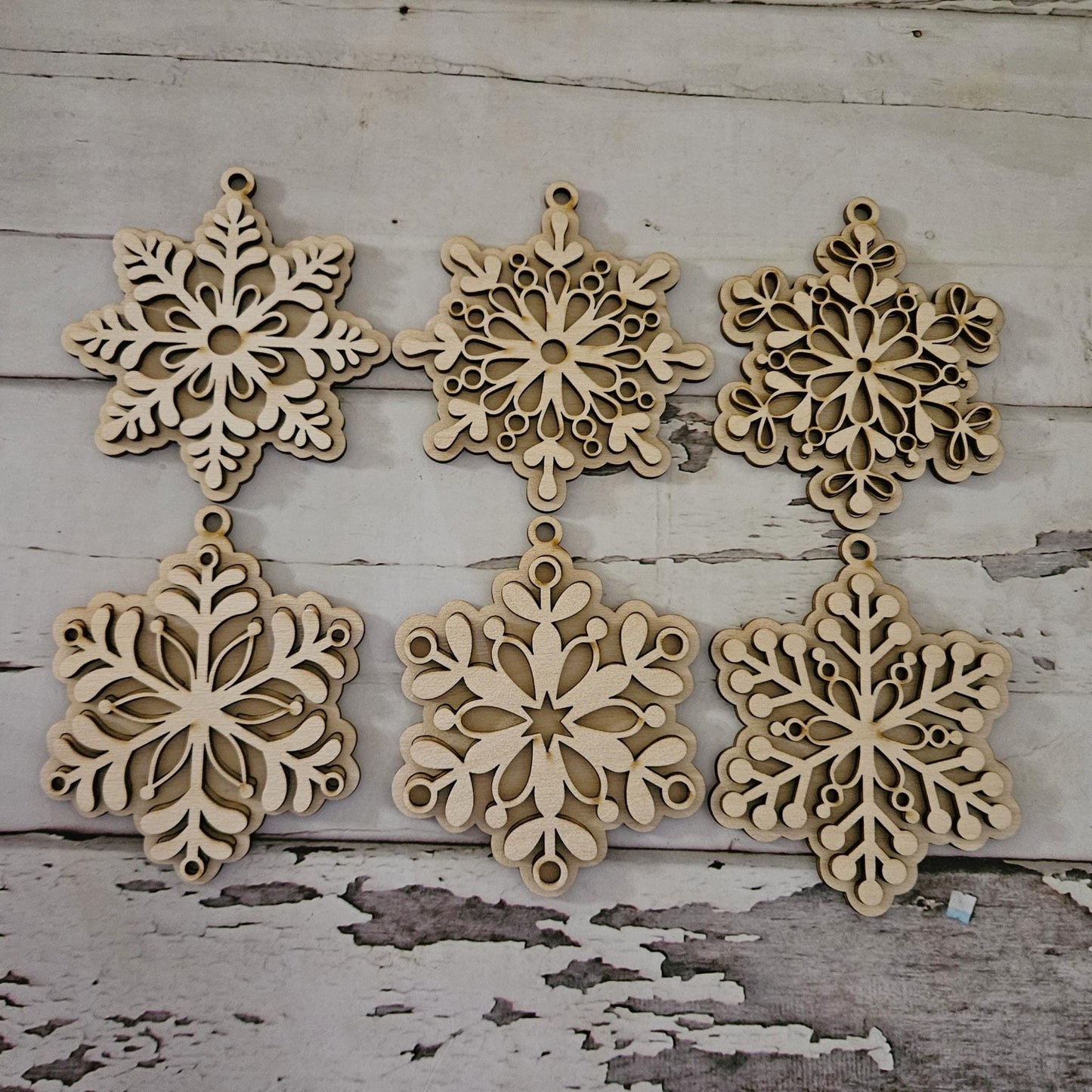 DIY Christmas Ornament Coloring Kit: Kids Wooden Ornaments to Paint