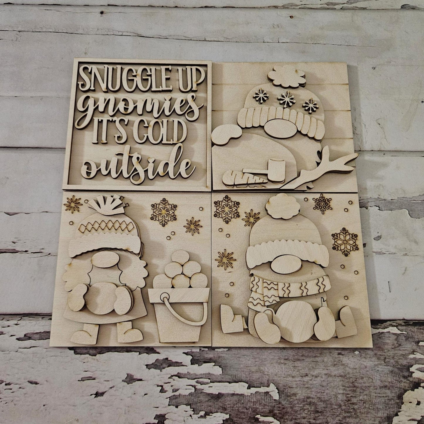 DIY Gnome interchangeable signs, Make your own winter tiered tray decor