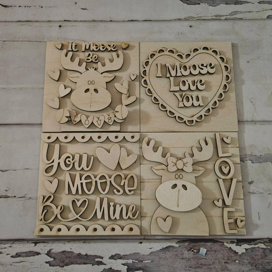 DIY Valentine's interchangeable sign, Make your own moose tiered tray decor