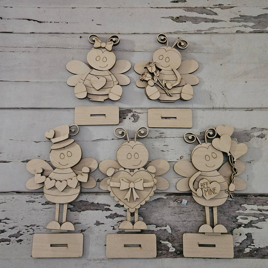 DIY Valentine's Day shelf sitter, Make your own Bee home decor