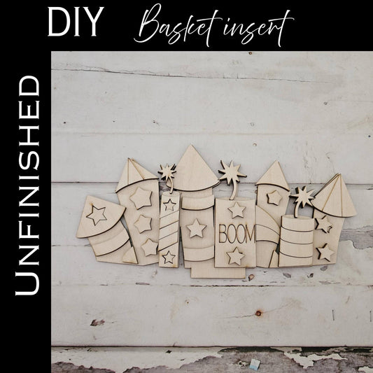 DIY 4th of July basket insert. Make your own patriotic interchangeable decor