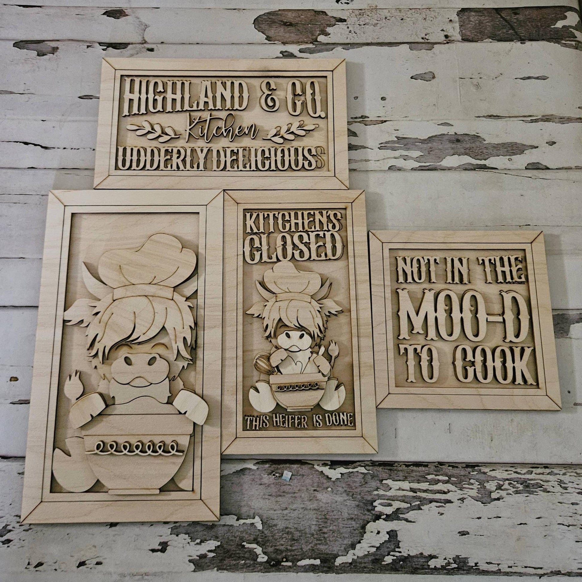 DIY Kitchen Highland Cow home decor: Make your own tiered tray signs