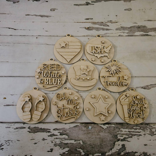 DIY 4th of July blank ornaments: Make your own patriotic home decor