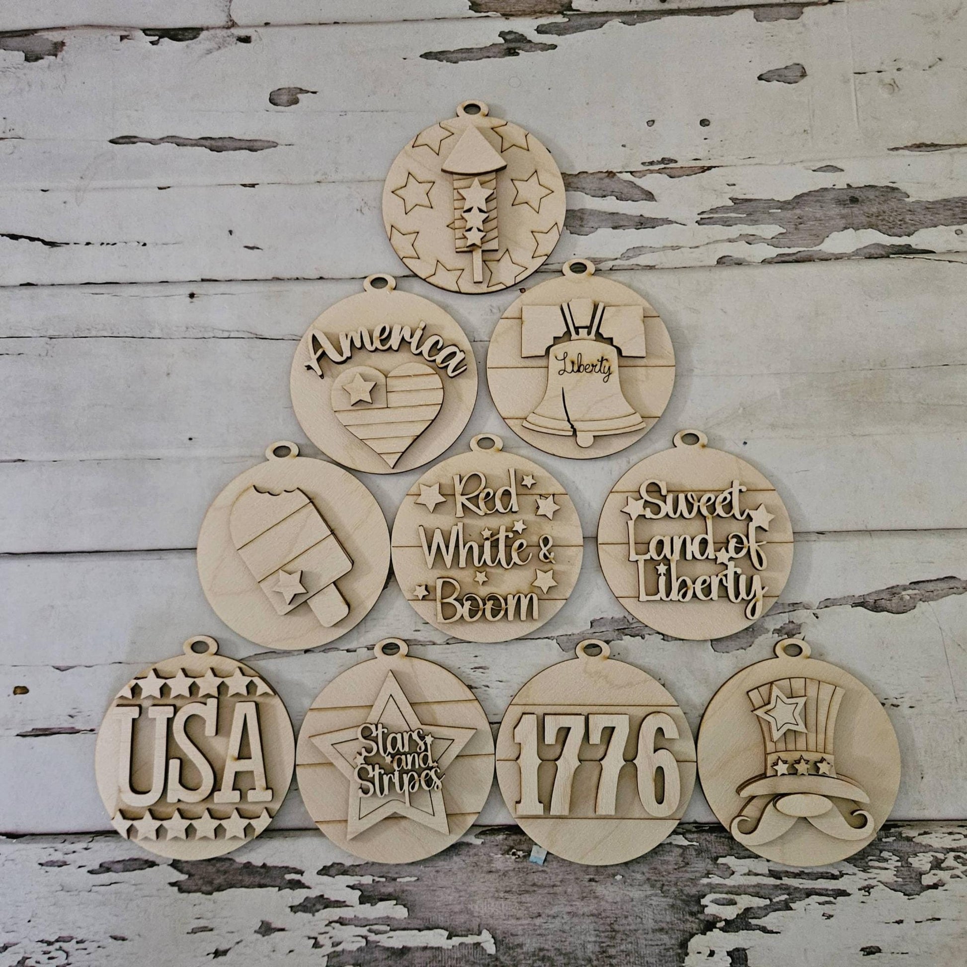 DIY 4th of July blank ornaments: Make your own patriotic home decor