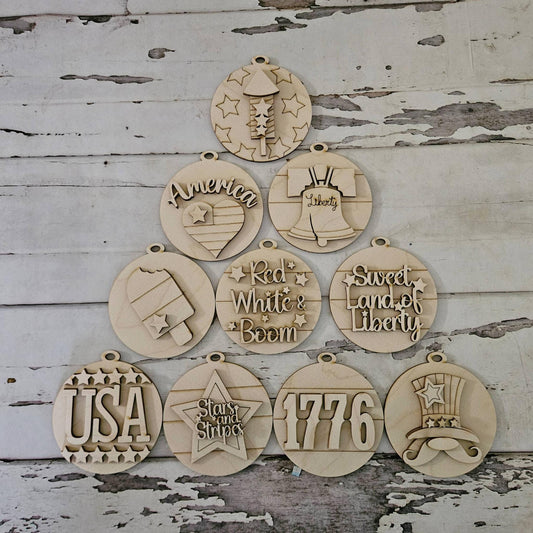 DIY 4th of July blank ornaments: Make your own patriotic home decor