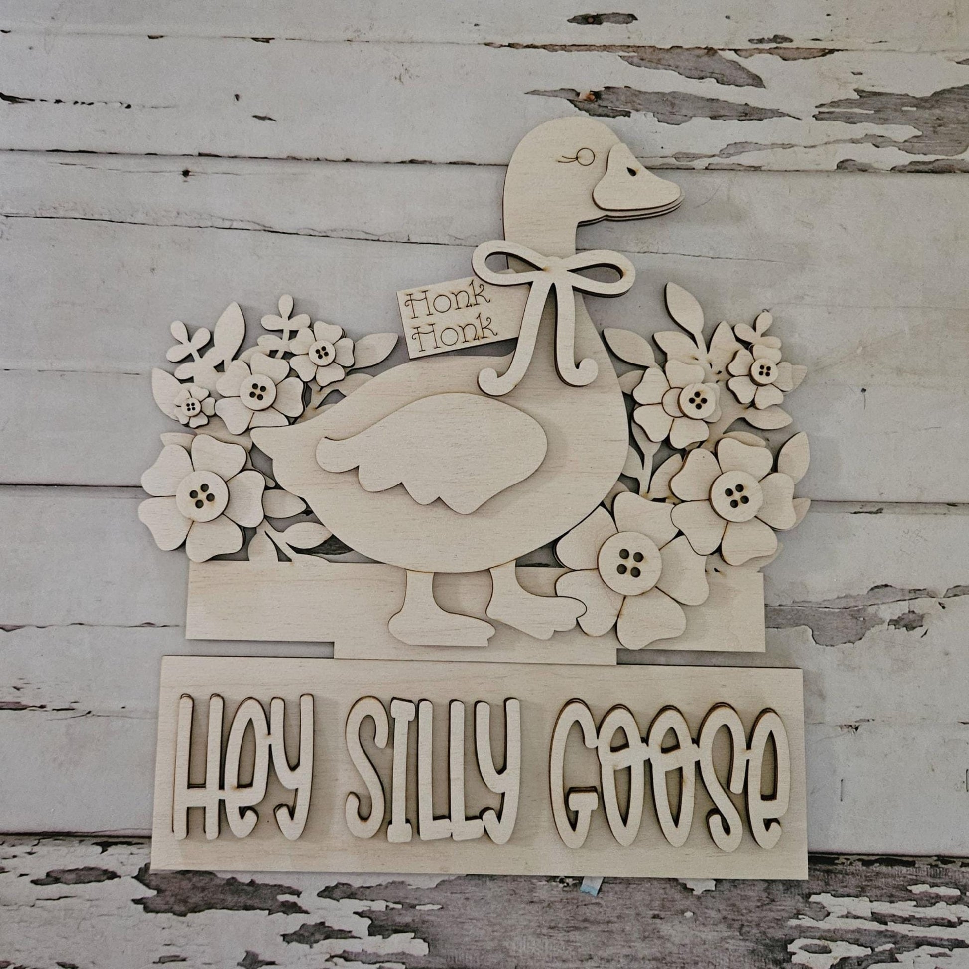 DIY Goose Window Box Insert : Make your own Silly goose home decor