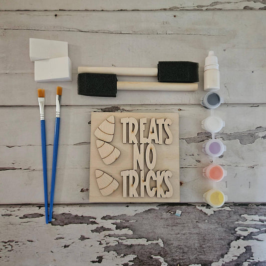 DIY Halloween Pumpkin Shelf Sitter - Unpainted Wood Decor Kit