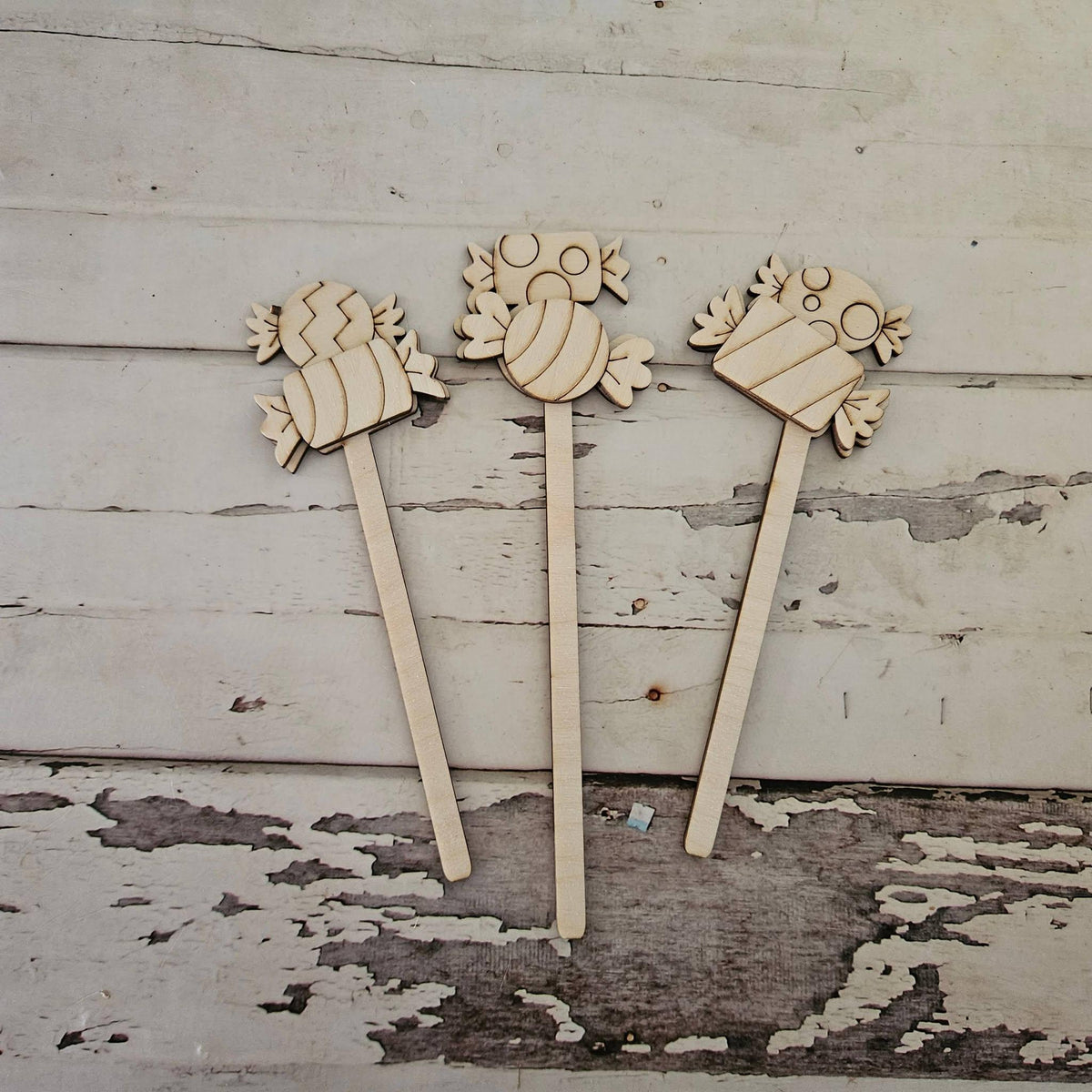DIY Halloween mug sticks, make your own mug sticks